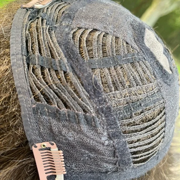 HAIR TOPPER RAQUEL WELSCH BOB WITH BANGS DARK BROWN - Picture 10 of 16